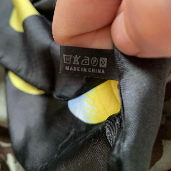 Psychedelic circular pattern satin MOSI scarf multicolor glossy colorful black - Picture 10 of 13